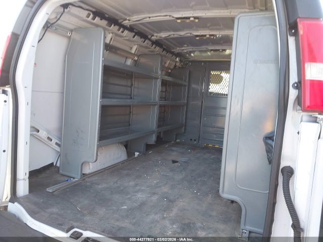 1GCWGAFP4S1101653 Chevrolet Express Cargo Rwd 2500 Regular Wheelbase Wt