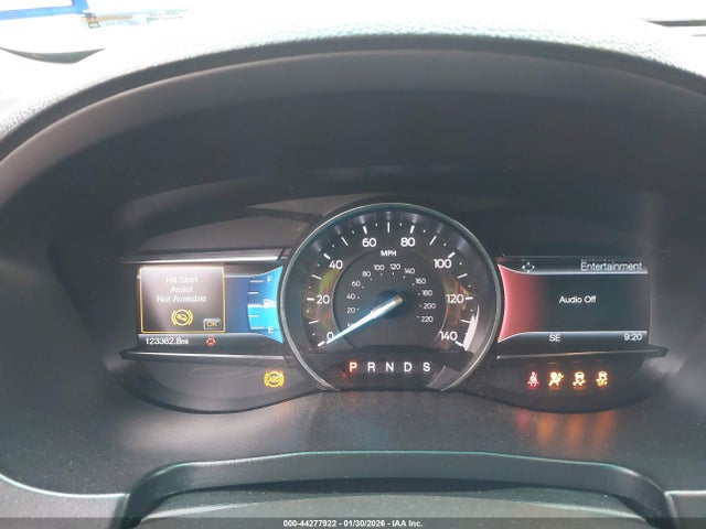 1FM5K7FH2GGD13084 Ford Explorer Limited