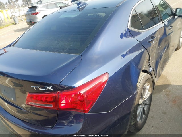 Acura TLX 2018 19UUB1F34JA009963 Image 20