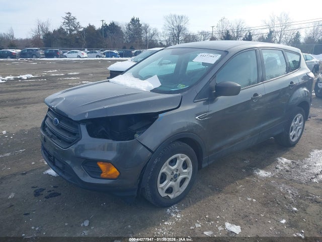 2017 FORD ESCAPE 1FMCU0F76HUC73899 Photo 1