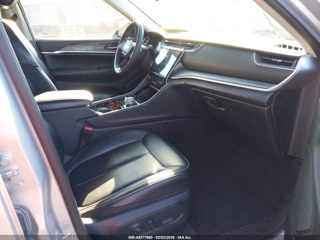 2023 JEEP GRAND CHEROKEE 1C4RJHBG8P8713088 Photo 4