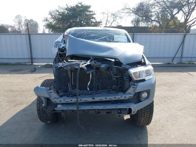 3TMAZ5CN0KM086540 Toyota Tacoma Sr5 V6