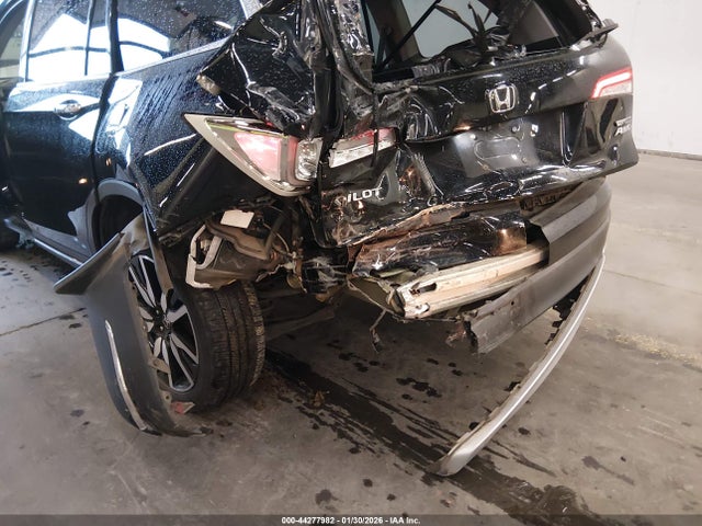 5FNYF6H68KB088393 Honda Pilot Touring