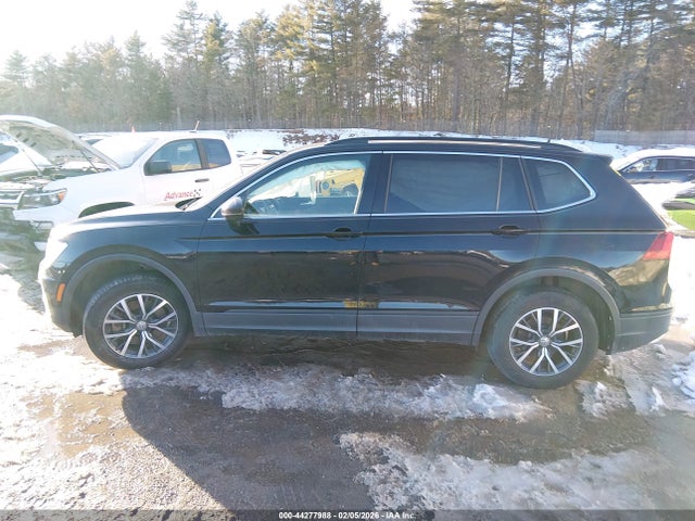 3VV2B7AX2KM171907 Volkswagen Tiguan 2.0t Se/2.0t Sel/2.0t Sel R-line/2.0t Sel R-line Black