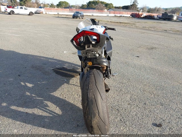 Ducati Panigale V4/v4s/v4s Speciale 2021 ZDMDAGNW2MB001475 Image 6