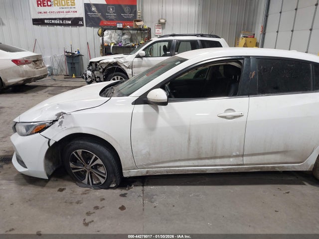 3N1AB8CV0MY240877 Nissan Sentra Sv Xtronic Cvt