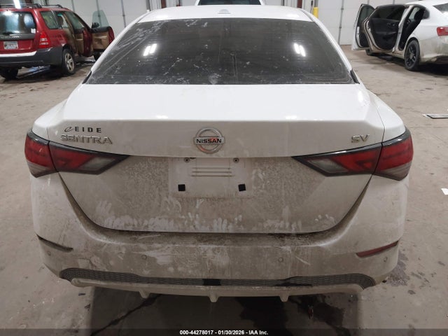 3N1AB8CV0MY240877 Nissan Sentra Sv Xtronic Cvt