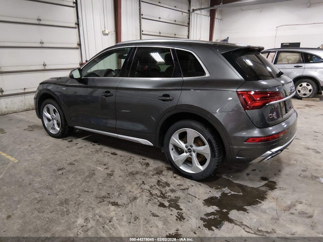 2022 AUDI Q5 WA1EAAFY4N2132898 Photo 2