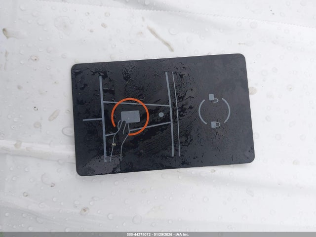 2022 TESLA MODEL Y 7SAYGDEE5NF439359 Photo 10