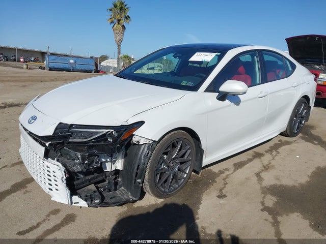 Toyota CAMRY XSE 2025 4T1DAACK8SU560695 Image 2