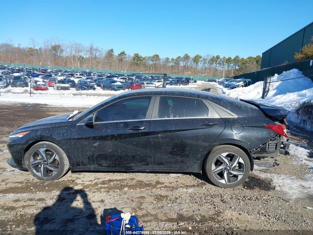2023 Hyundai Elantra Limited მანქანა იყიდება აუქციონზე, vin: KMHLP4AG8PU522594, აუქციონის ნომერი: 44278098