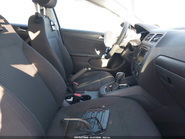 3VW2K7AJ1FM320062 Volkswagen Jetta 2.0l S