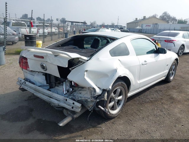 2006 FORD MUSTANG 1ZVHT82H465249342 Photo 3