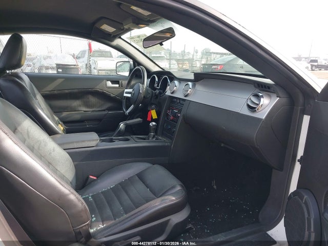 2006 FORD MUSTANG 1ZVHT82H465249342 Photo 4