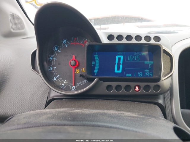 1G1JC5SH3E4228935 Chevrolet Sonic Lt Auto