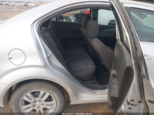 1G1JC5SH3E4228935 Chevrolet Sonic Lt Auto