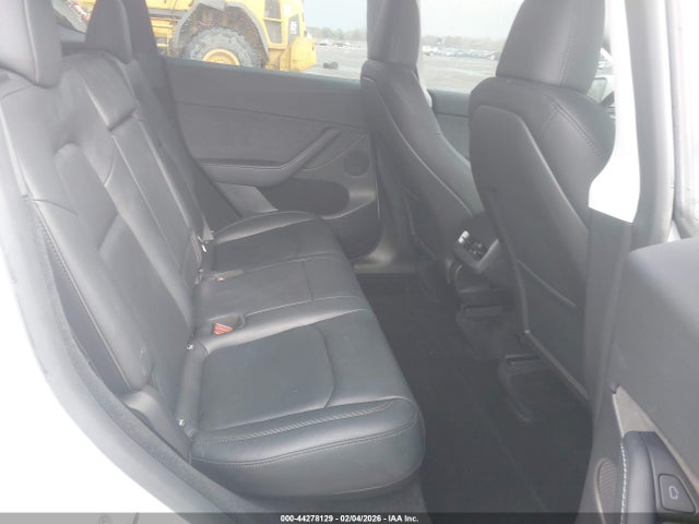 2024 TESLA MODEL Y 7SAYGDED3RF109037 Photo 7