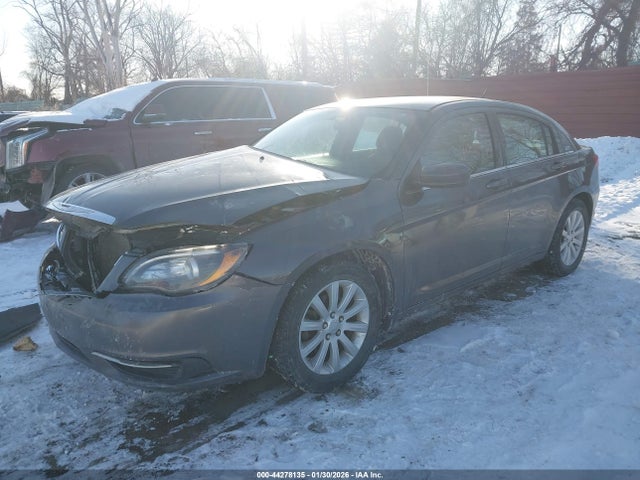 2014 CHRYSLER 200 1C3CCBBB1EN197743 Photo 1