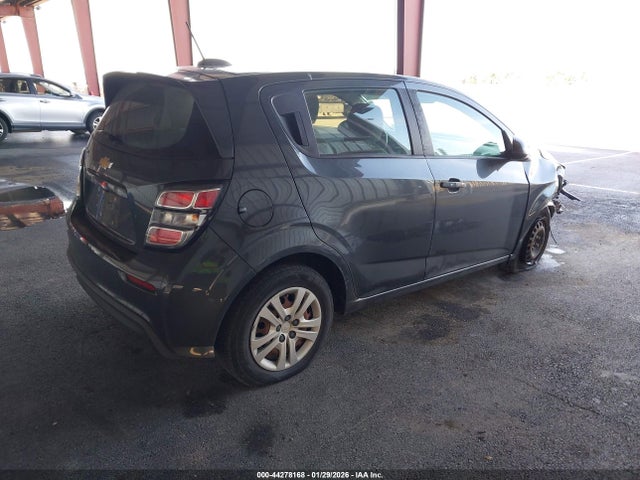 1G1JG6SB0L4131338 Chevrolet Sonic Fwd 1fl 5-door
