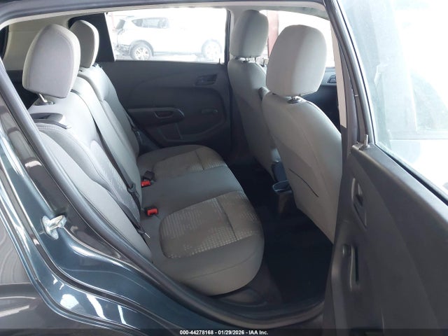 1G1JG6SB0L4131338 Chevrolet Sonic Fwd 1fl 5-door
