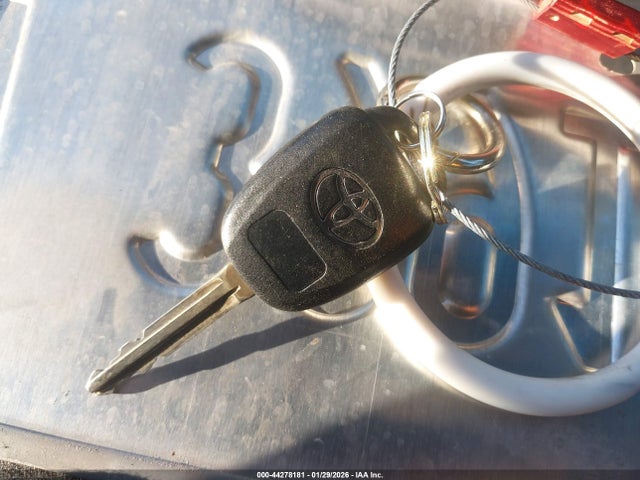 4T1BF1FK1HU432487 Toyota CAMRY SE