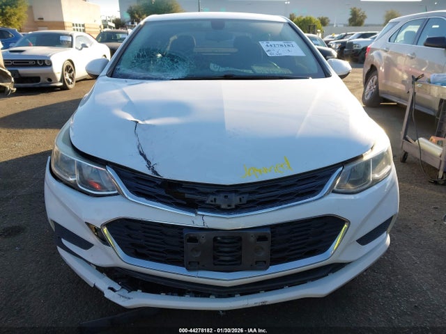 1G1BC5SM0J7200956 Chevrolet Cruze Ls Auto