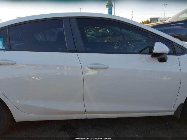 1G1BC5SM0J7200956 Chevrolet Cruze Ls Auto