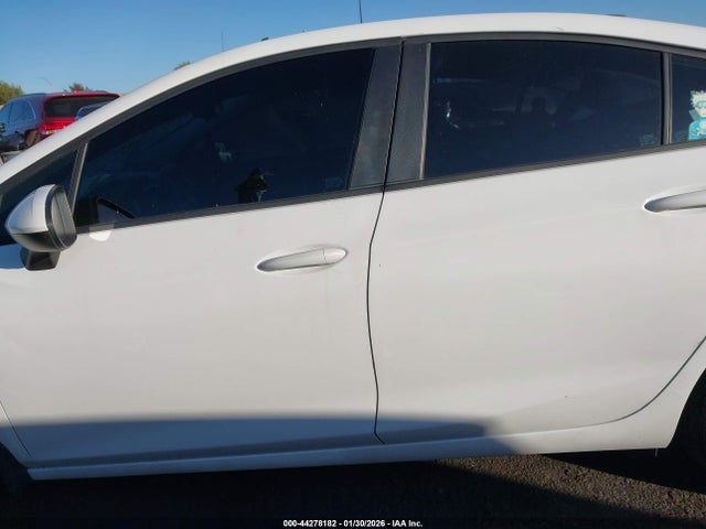 1G1BC5SM0J7200956 Chevrolet Cruze Ls Auto