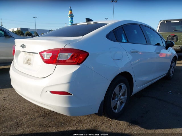 1G1BC5SM0J7200956 Chevrolet Cruze Ls Auto