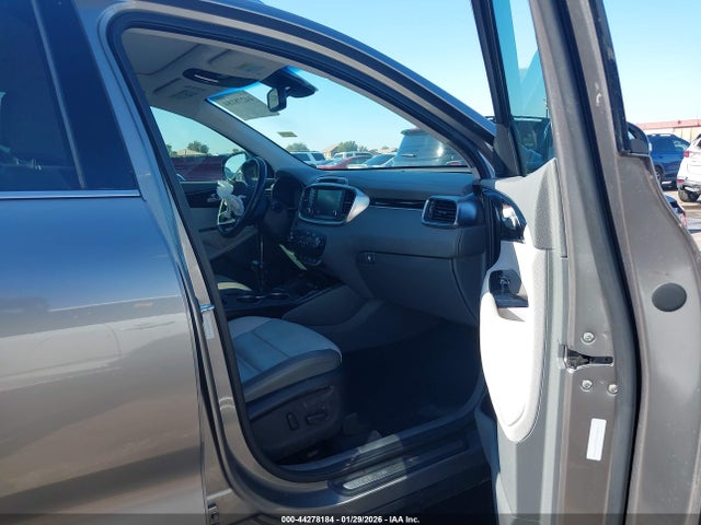 5XYPK4A52JG370940 KIA Sorento 3.3l Sx