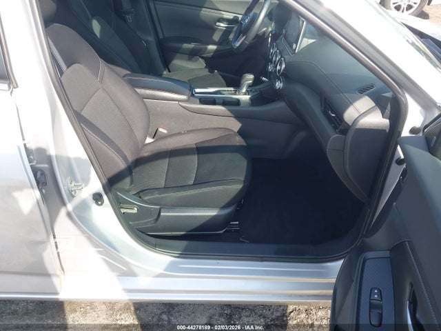 44278189 :رقم المزاد ، 3N1AB8CV3MY253333 vin ، 2021 Nissan Sentra Sv Xtronic Cvt مزاد بيع