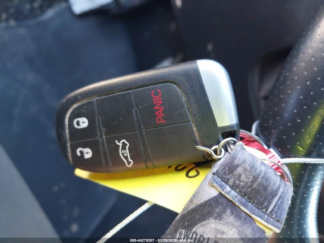 Dodge Challenger 2016 2C3CDZAG3GH331652 Image 11