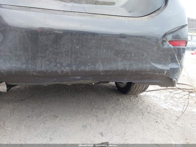 1G1BG5SMXG7325010 Chevrolet Cruze Premier Auto