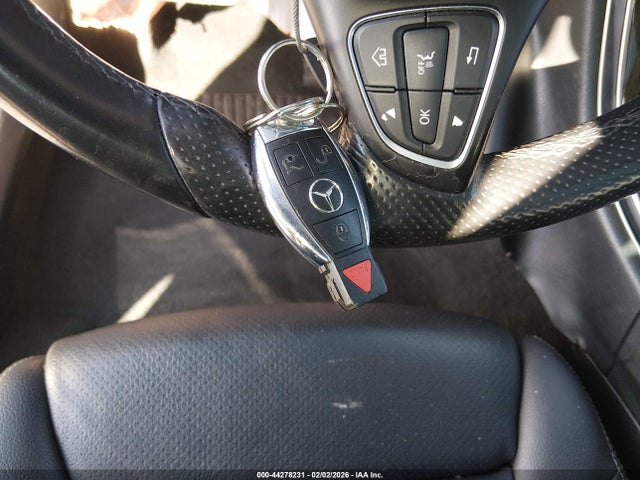 55SWF4JBXFU078164 Mercedes-Benz C 300