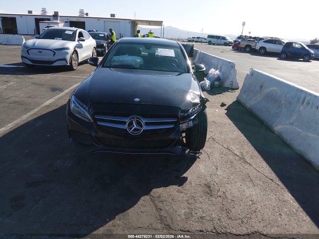 55SWF4JBXFU078164 Mercedes-Benz C 300