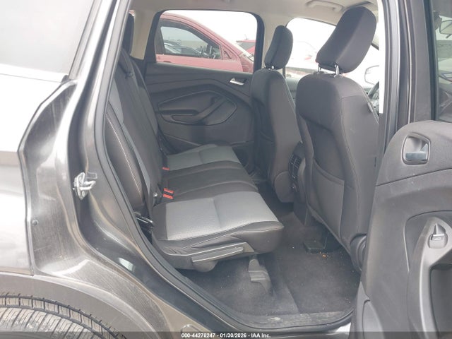 1FMCU0GD4KUA17613 Ford ESCAPE SE