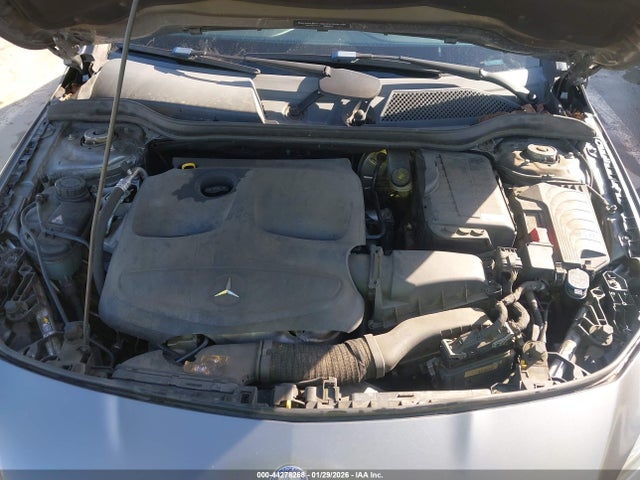 Mercedes-Benz CLA 250 2014 WDDSJ4EB7EN055438 Image 10