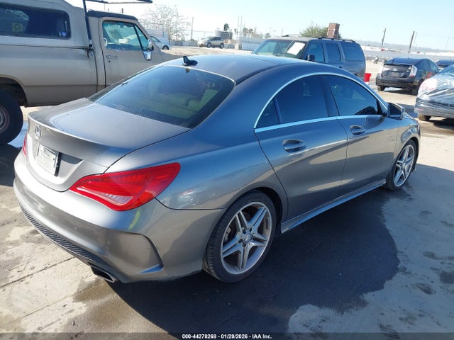 Mercedes-Benz CLA 250 2014 WDDSJ4EB7EN055438 Image 4