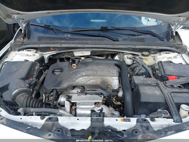 1G1ZD5ST8KF108455 Chevrolet MALIBU LT