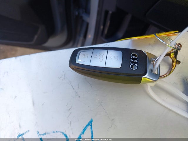 WA1KUBFZ8TP001403 Audi Q4 E-tron Premium 55 Quattro