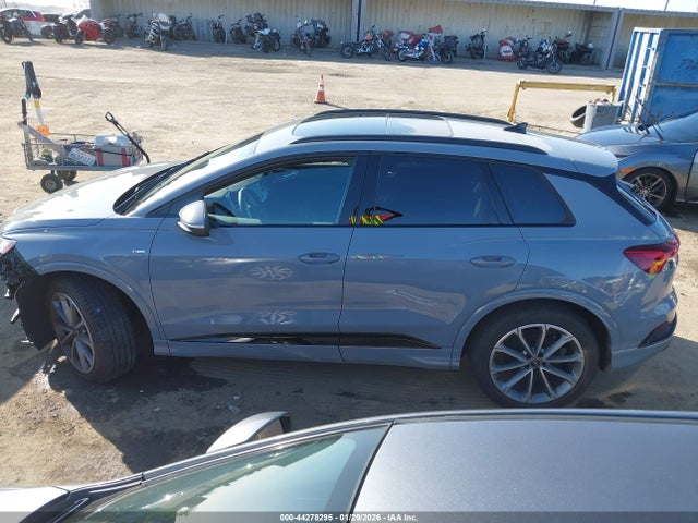 WA1KUBFZ8TP001403 Audi Q4 E-tron Premium 55 Quattro