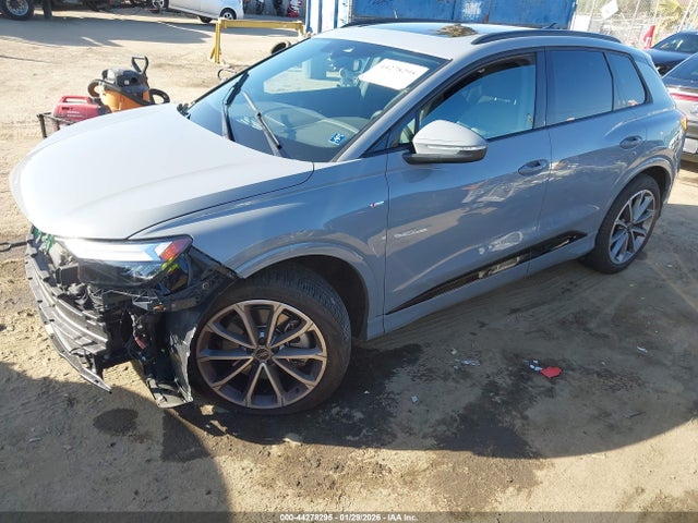 WA1KUBFZ8TP001403 Audi Q4 E-tron Premium 55 Quattro