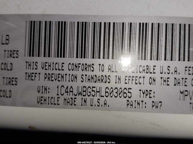 1C4AJWBG5HL603065 Jeep Wrangler Sahara 4x4