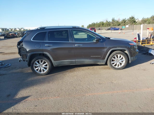 1C4PJMDB7GW218491 Jeep Cherokee Limited