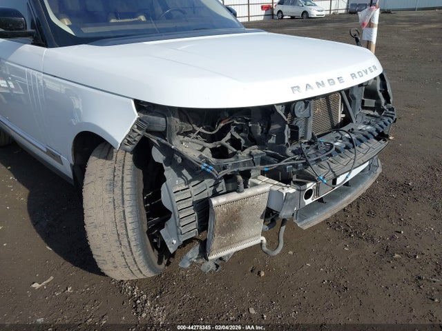 Land Rover Range Rover 5.0l V8 Supercharged 2014 SALGS3TF0EA183615 Image 19