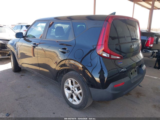 2022 KIA SOUL KNDJ23AU1N7180184 Photo 2