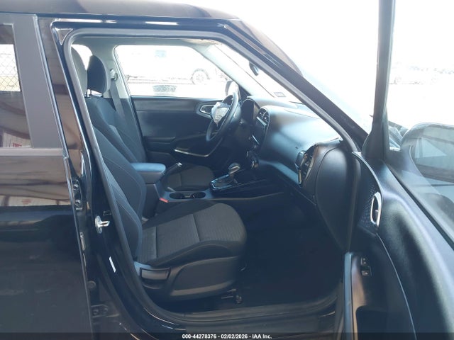 2022 KIA SOUL KNDJ23AU1N7180184 Photo 4