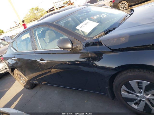 1N4BL4BV7RN413376 Nissan Altima S Fwd