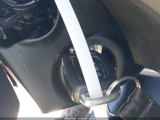 5XYZT3LB0GG334482 Hyundai Santa Fe Sport 2.4l