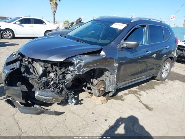 JN8AT2MT8HW395294 Nissan ROGUE SV